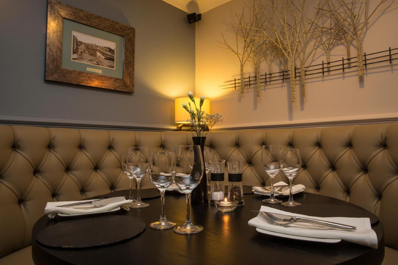 וויסבק Crown Lodge Hotel מראה חיצוני תמונה