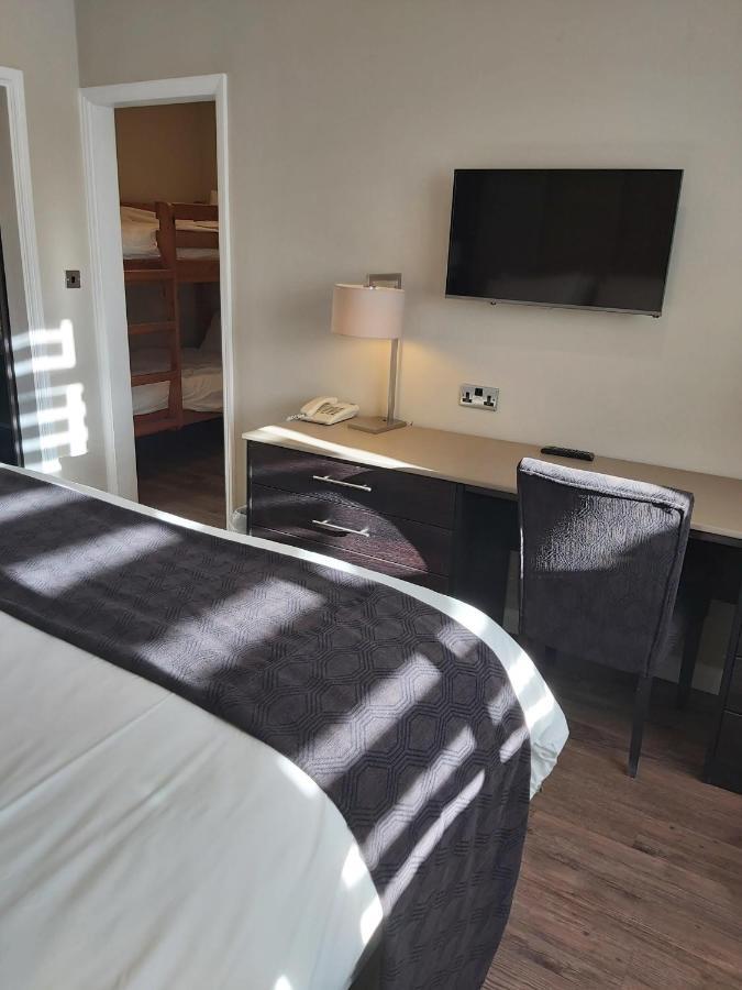 וויסבק Crown Lodge Hotel חדר תמונה